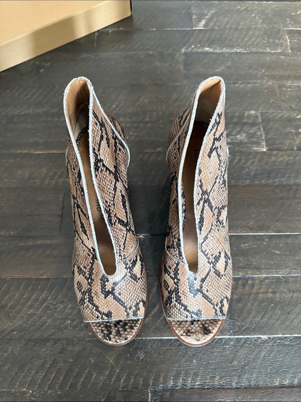 Lucky Brand Joal Tobacco Snakeskin Peep Toe Booties Heel 8 - Picture 2 of 9